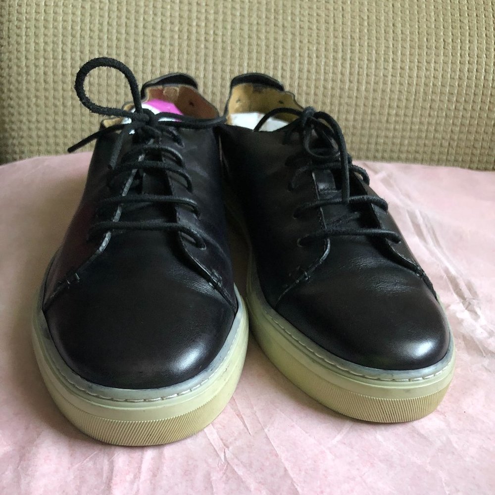 Gucci Men's Black Leather Sneakers - Picture 5 of 15